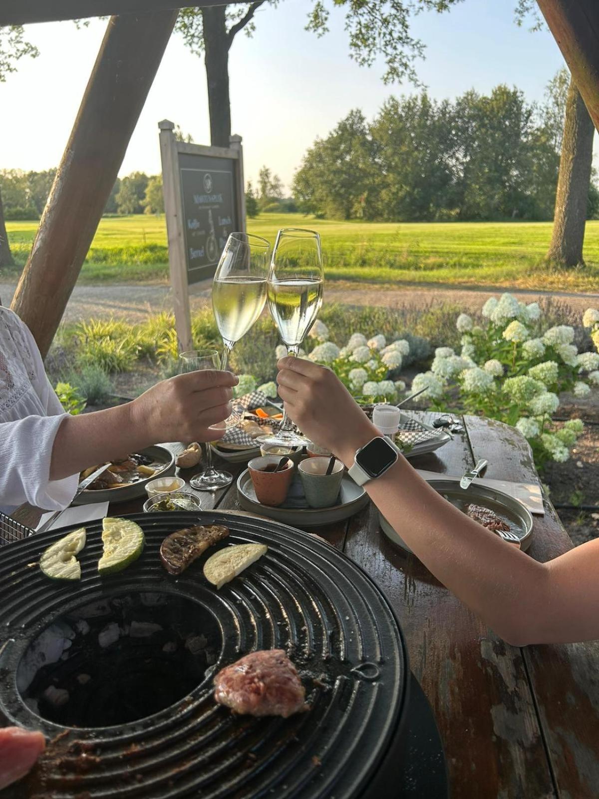 Hotel Martensplek Tiendeveen Kültér fotó